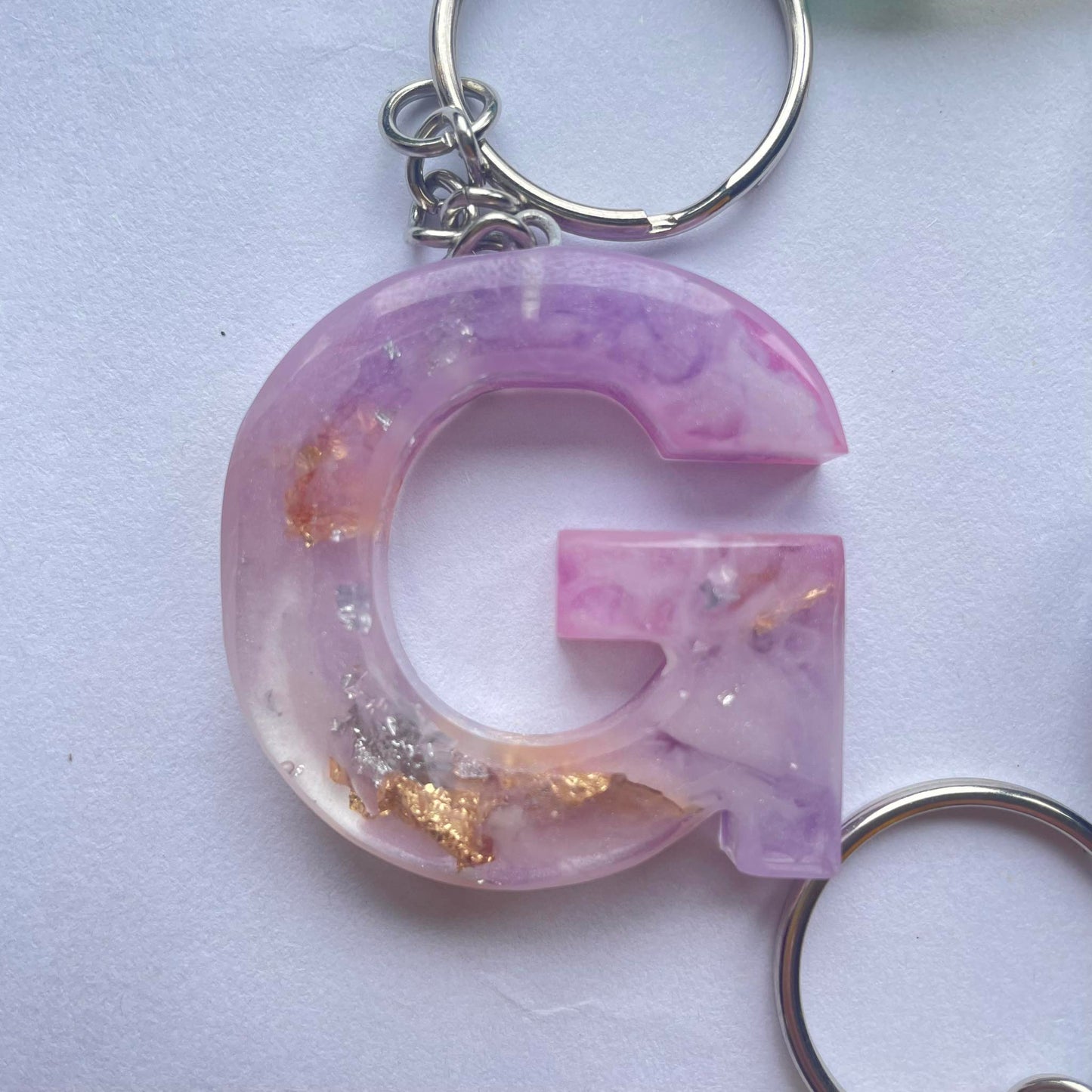 Keychain - G