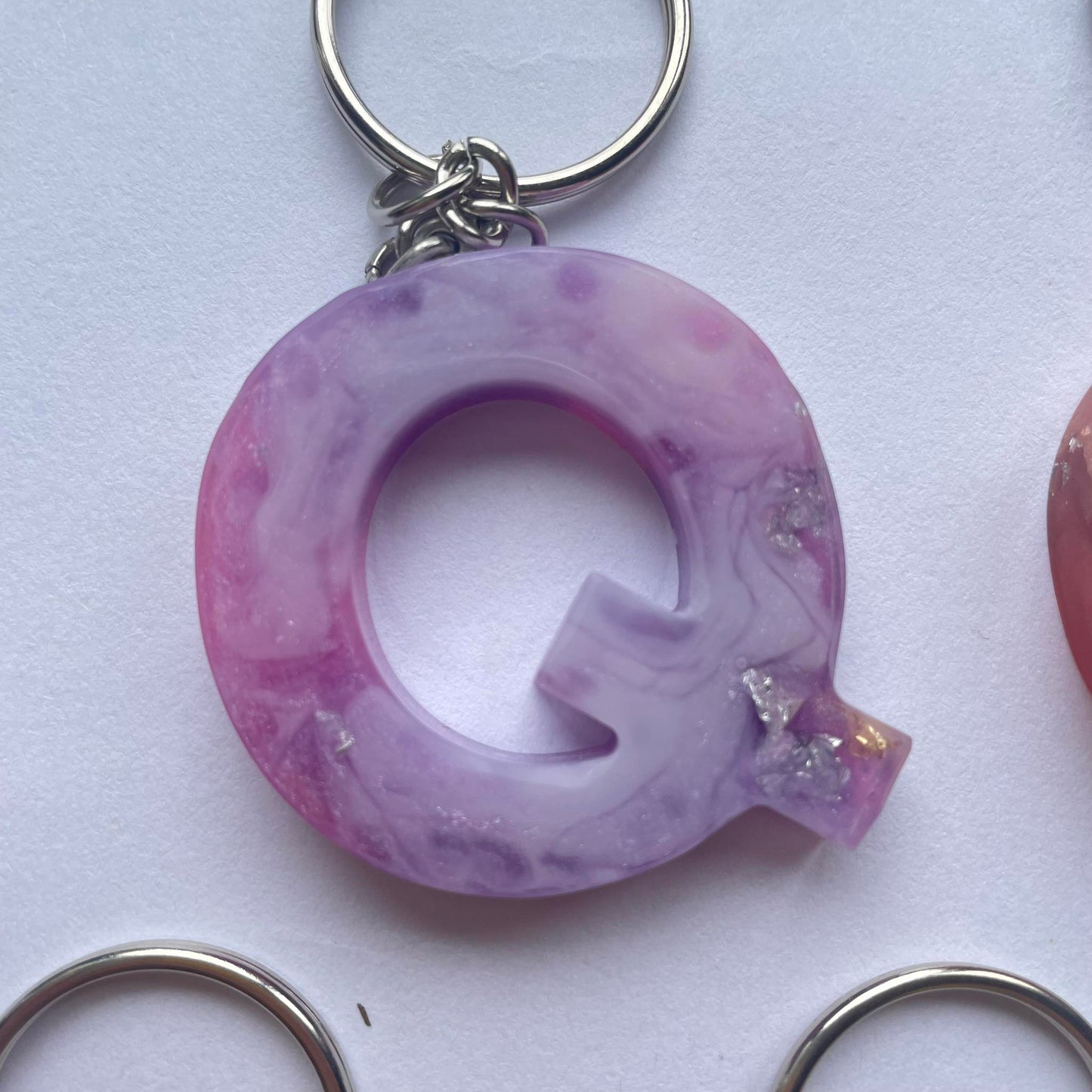 Keychain - Q