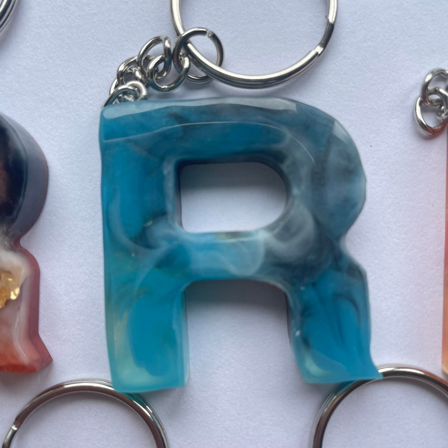 Keychain - R