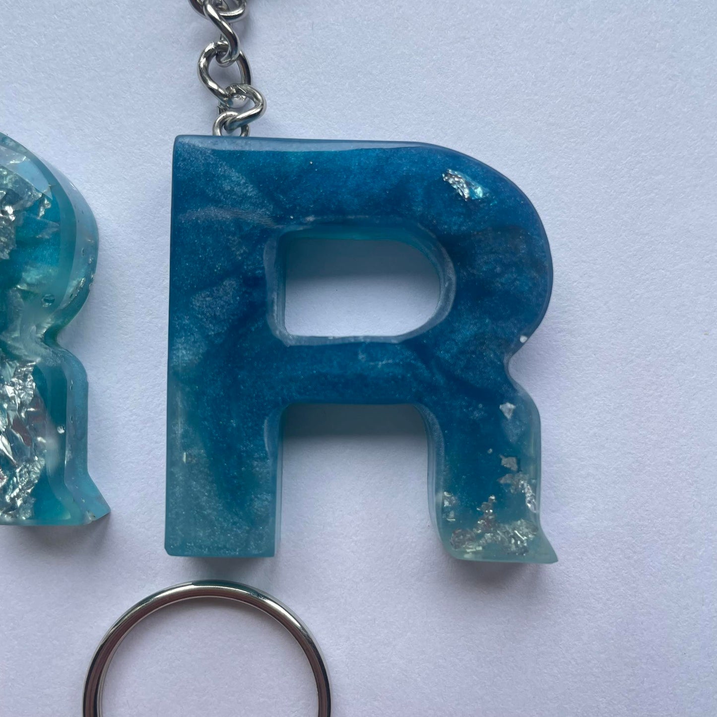 Keychain - R