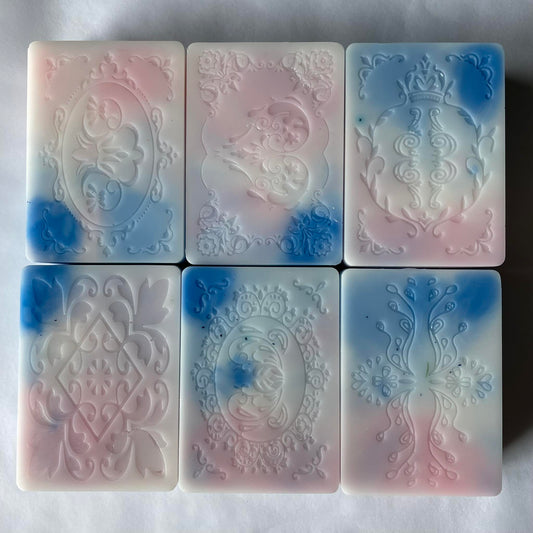 BlueBerry / Hibiscus Shea Butter Soap